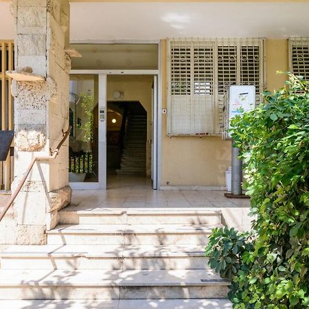 Sea View 2 Bedroom Apartment With Bomb Shelter Tel-Aviv Extérieur photo