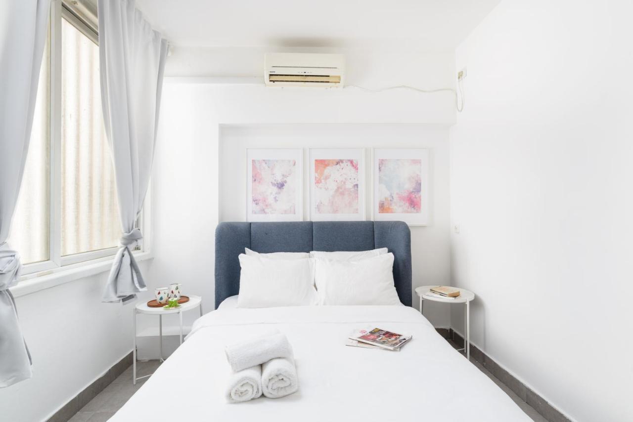 Sea View 2 Bedroom Apartment With Bomb Shelter Tel-Aviv Extérieur photo